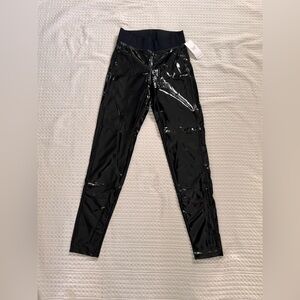 Heroine Sport Metallic Gray Leggings